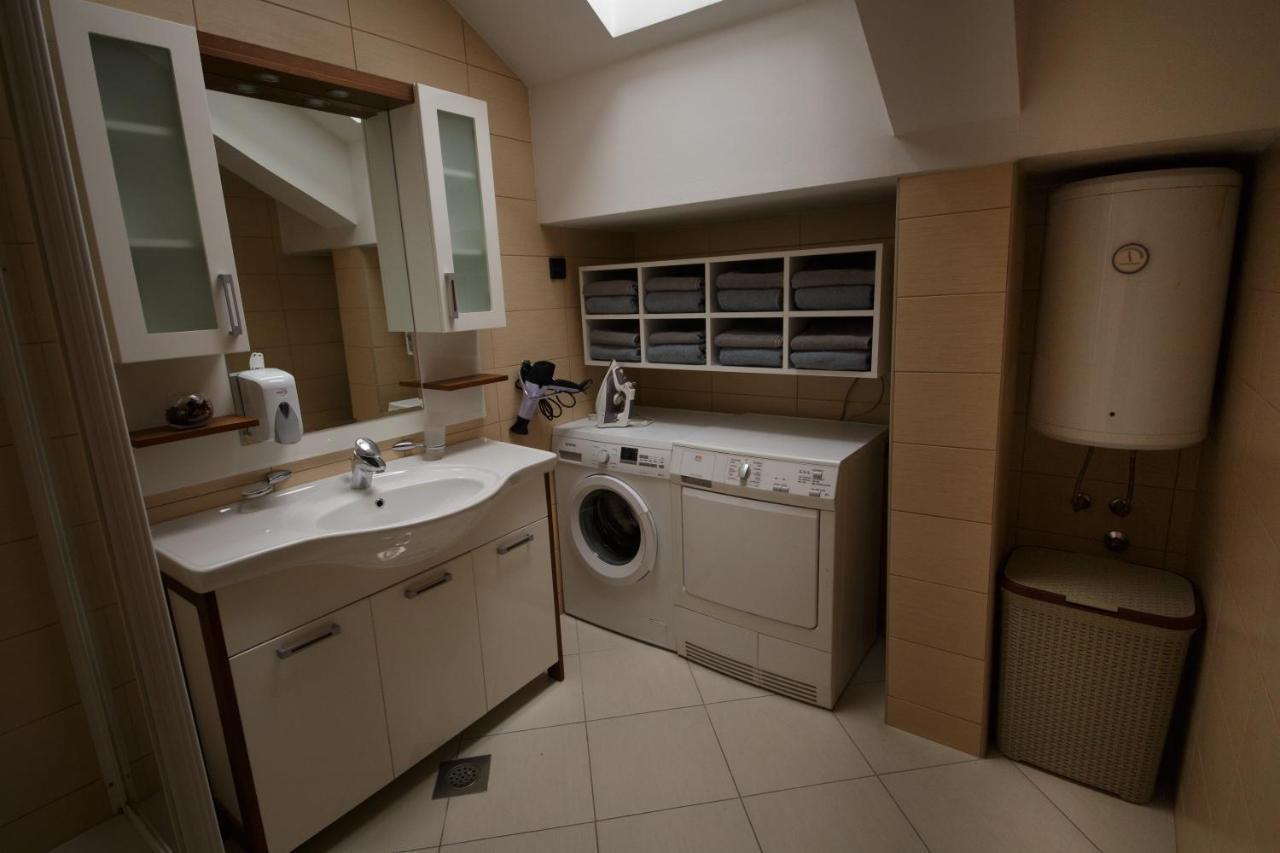 Penthouse Park Lägenhet Banja Luka Exteriör bild